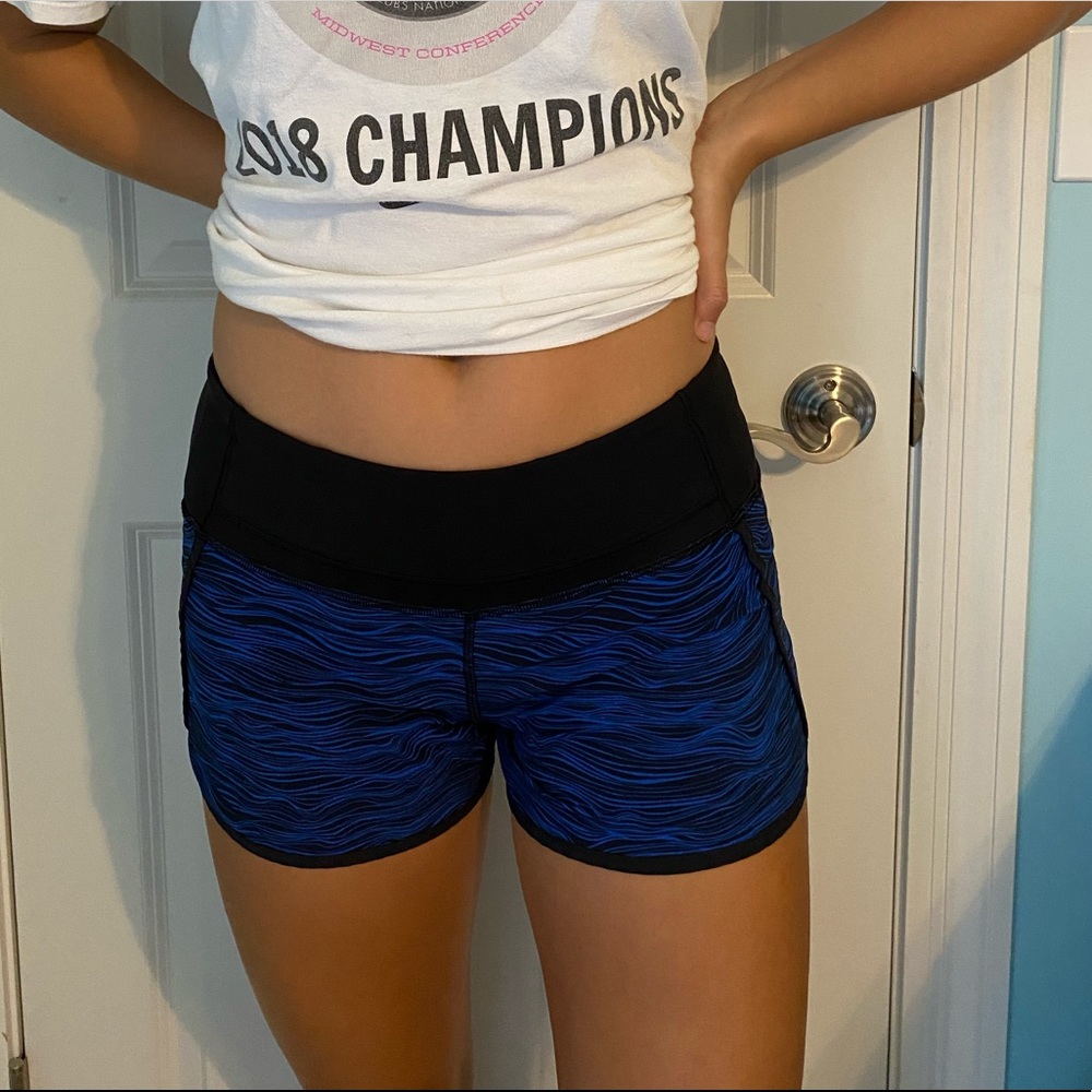 Lululemon Speed Up short